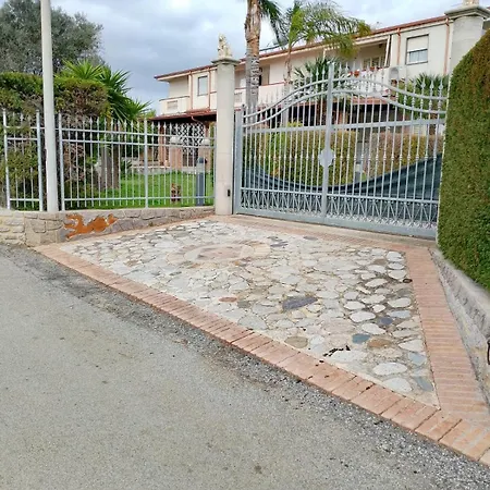 Casa Melia 아파트 Monasterace